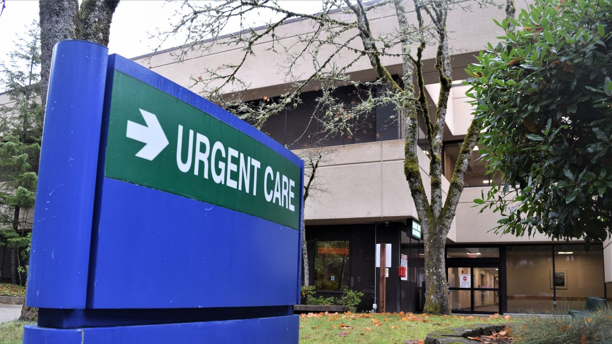 Photo by Douglas Stutz / Naval Hospital Bremerton/Navy Medicine Readiness and Training Command Bremerton / DVIDS